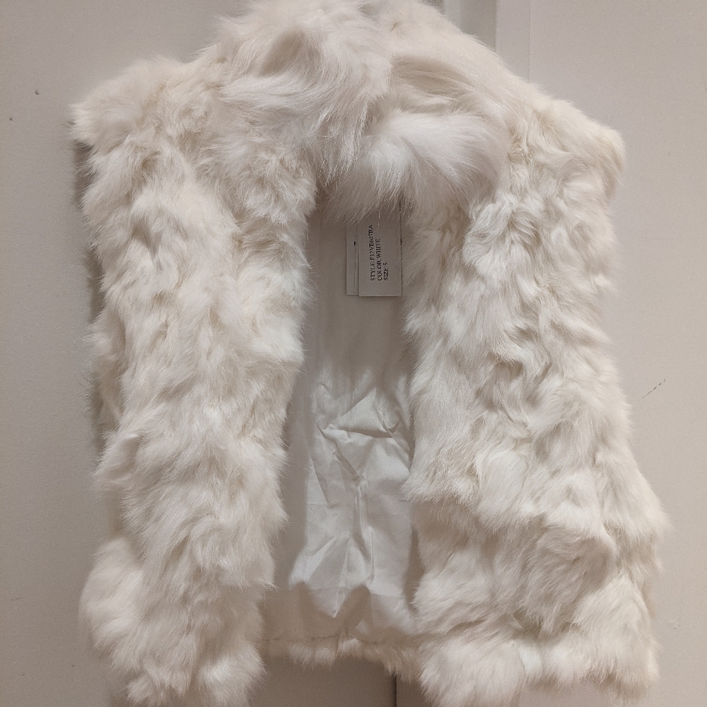 Adrienne Landau fur vest